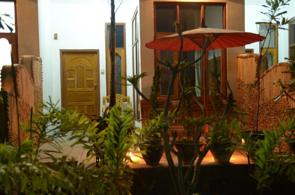 Mingalar Inn Inle Lake Exterior foto